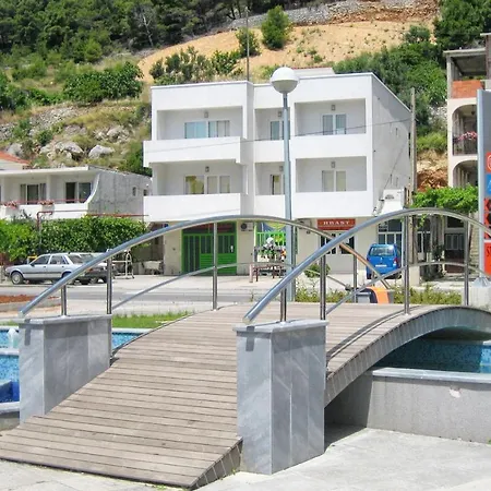 4654a Appartamento Omiš